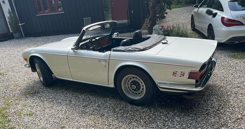 Hvid Brugt 1970 Triumph TR6 Cabriolet | 115.000 kr. - Billede 1/4
