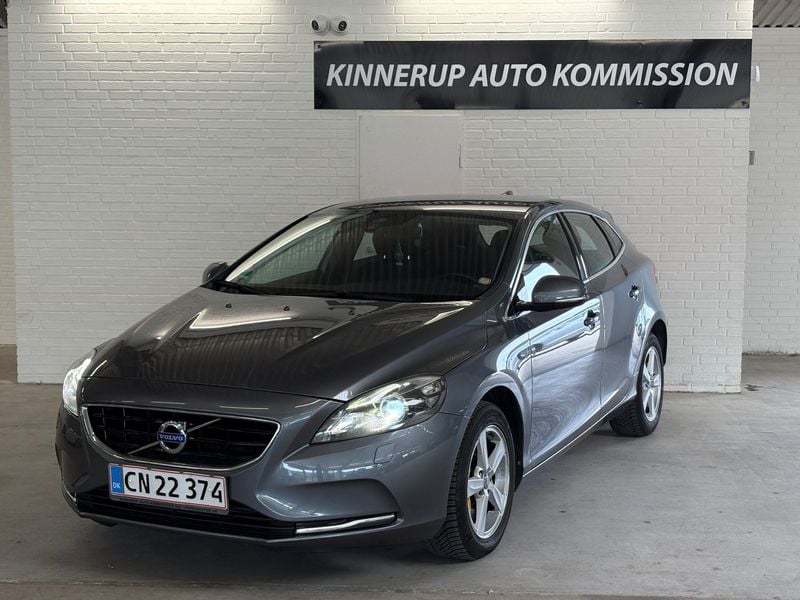 Koks metal Brugt 2014 Volvo V40 Momentum Stationcar | 94.700 kr. (Lidt for dyr) - Billede 1/4