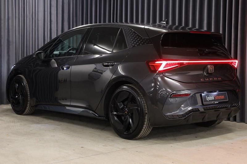 Brugt Cupra Born High 169 kW (231 HK) 2022 Koksmetal Hatchback