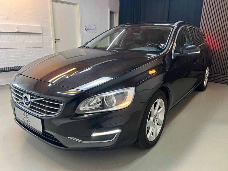 Sortmetal Brugt 2014 Volvo V60 Summum Stationcar | 79.800 kr. (God pris) - Billede 1/4