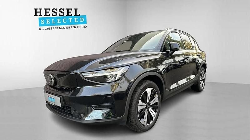 Onyx black metallic Brugt 2023 Volvo XC40 Core SUV | 242.900 kr. (Fair pris) - Billede 1/4
