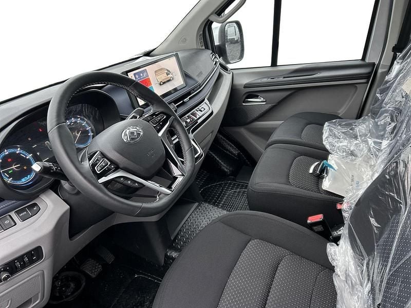 Brugt Maxus eDeliver 7 150 kW (204 HK) 2024 Sølv Van