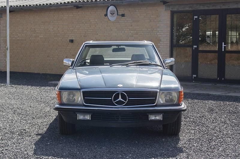 Brugt Mercedes SL500 302 HK (222 kW) 1984