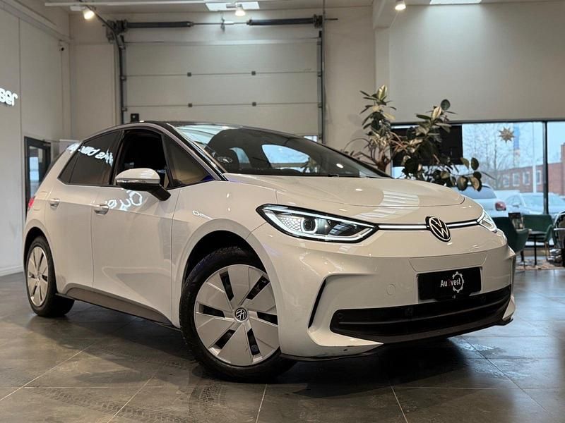 Hvidmetal Brugt 2023 VW ID.3 Pro Performance Hatchback | 212.799 kr. (Fair pris) - Billede 1/4