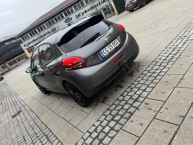 Brugt Peugeot 208 83 HK (61 kW) 2019 Grå Hatchback