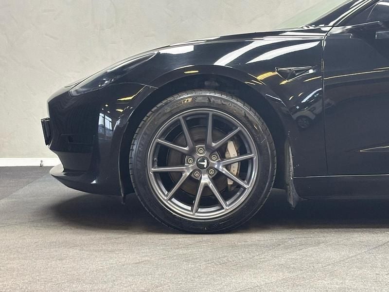 Brugt Tesla Model 3 Standard Range Plus 189 kW (258 HK) 2021 Sort Sedan