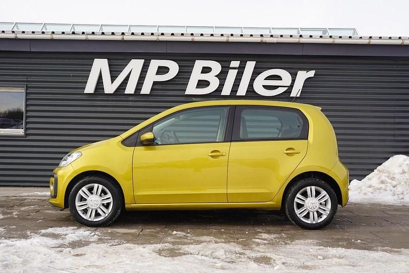 Brugt VW up! high up! 90 HK (66 kW) 2017 Guldmetal Hatchback