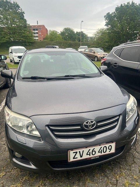 Brugt 2008 Toyota Corolla Sedan | 39.900 kr. - Billede 1/4