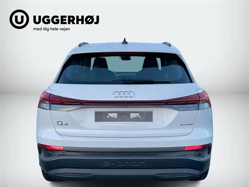 Brugt Audi Q4 e-tron 150 kW (204 HK) 2023 Glacierwhite SUV