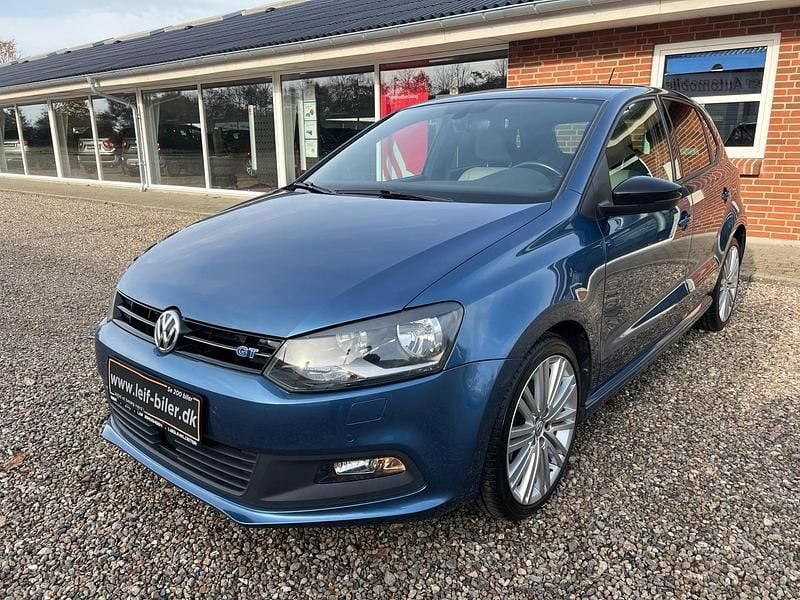 Blå metal Brugt 2017 VW Polo BlueGT Hatchback | 149.900 kr. (Lidt for dyr) - Billede 1/4