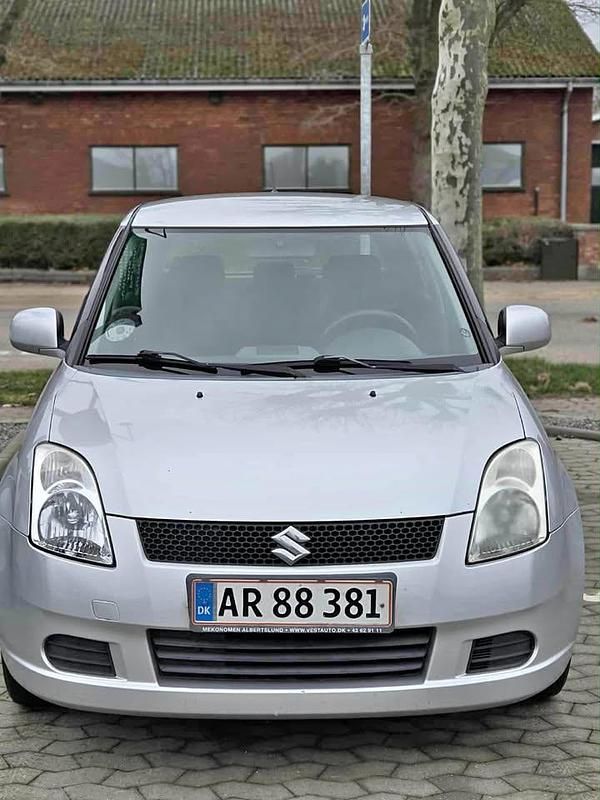 Brugt 2006 Suzuki Swift Hatchback | 17.000 kr. (Fair pris) - Billede 1/4