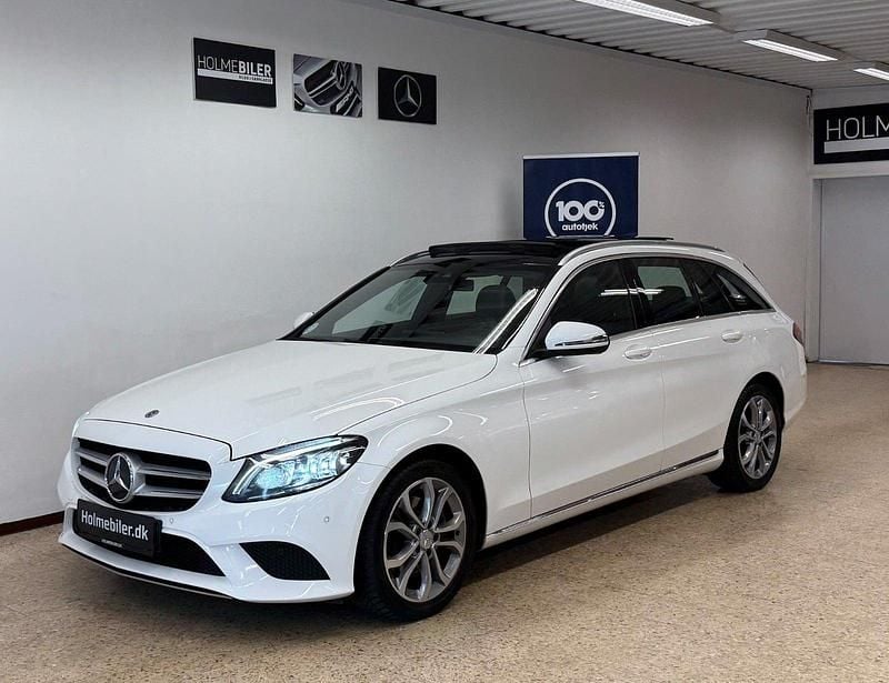 Hvid Brugt 2019 Mercedes C200 Avantgarde Stationcar | 219.600 kr. - Billede 1/4