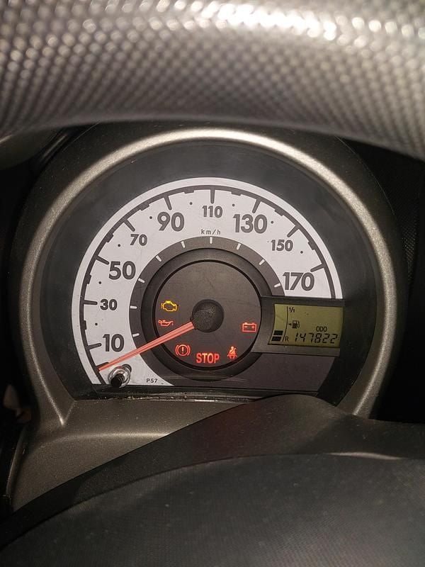 Grå Brugt 2013 Citroën C1 Attraction Hatchback | 24.100 kr. (God pris) - Billede 1/3