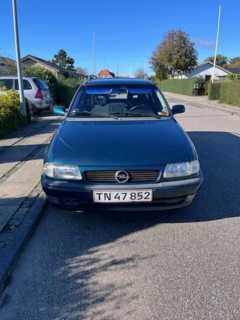 Brugt 1997 Opel Astra Stationcar | 43.000 kr. - Billede 1/4