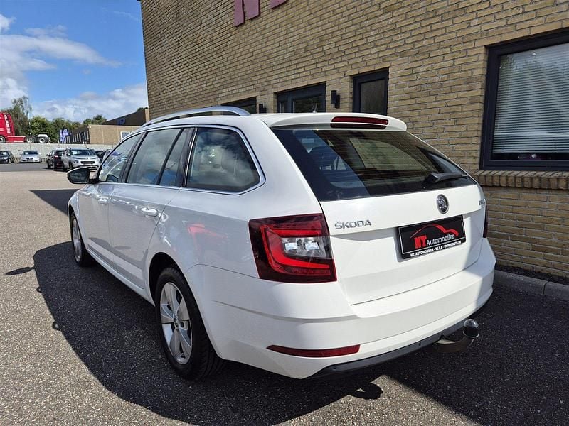 Brugt Skoda Octavia 115 HK (84 kW) 2018 Hvid Stationcar