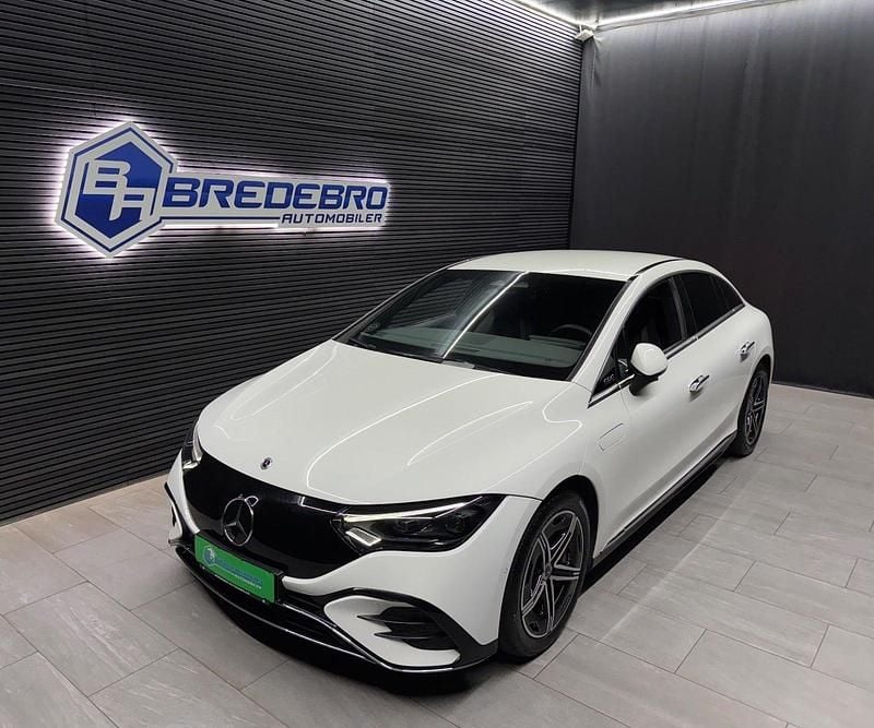 Hvid Brugt 2022 Mercedes EQE350 AMG line Sedan | 449.500 kr. (Fair pris) - Billede 1/4