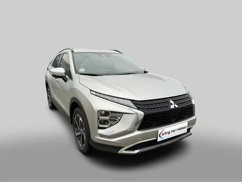 Sterling silver (m) Brugt 2022 Mitsubishi Eclipse Cross SUV | 284.900 kr. - Billede 1/4