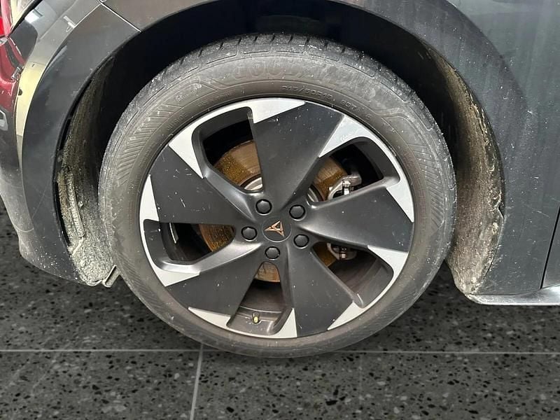 Brugt Cupra Born e-Boost 169 kW (231 HK) 2023 Koks metal Hatchback