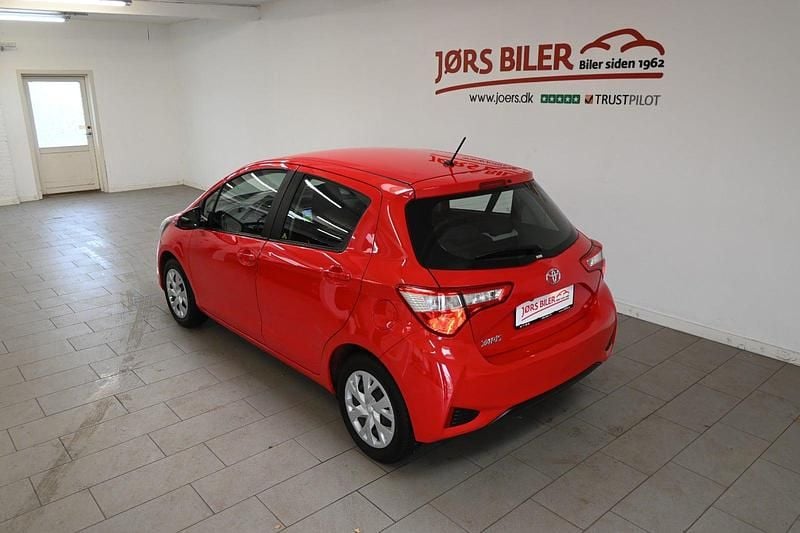 Brugt Toyota Yaris T2 72 HK (52 kW) 2019 Rød Hatchback