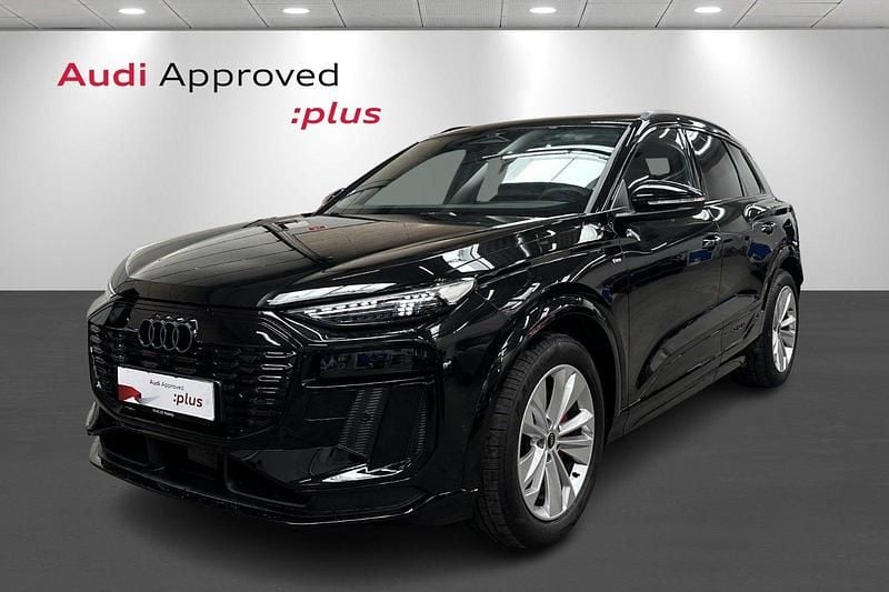 Sortmetal Ny 2025 Audi Q6 e-tron Performance SUV | 759.900 kr. - Billede 1/4