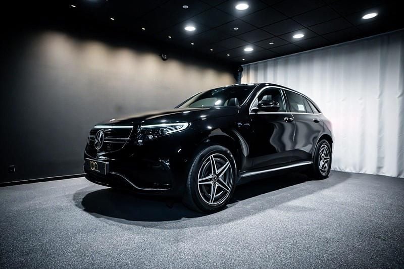 Farve: sortmetal Brugt 2020 Mercedes EQC400 AMG line SUV | 359.900 kr. (Fair pris) - Billede 1/4