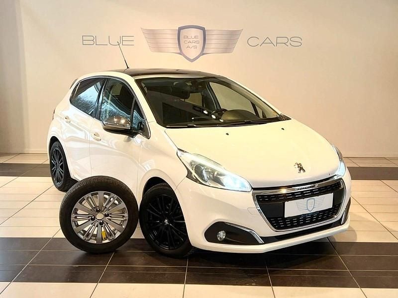 Brugt Peugeot 208 Allure Sky 100 HK (73 kW) 2018 Hvid Hatchback
