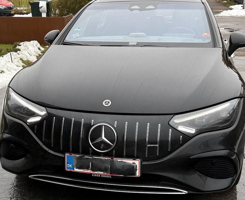 Brugt Mercedes EQE300 180 kW (245 HK) 2023 Sortmetal Sedan