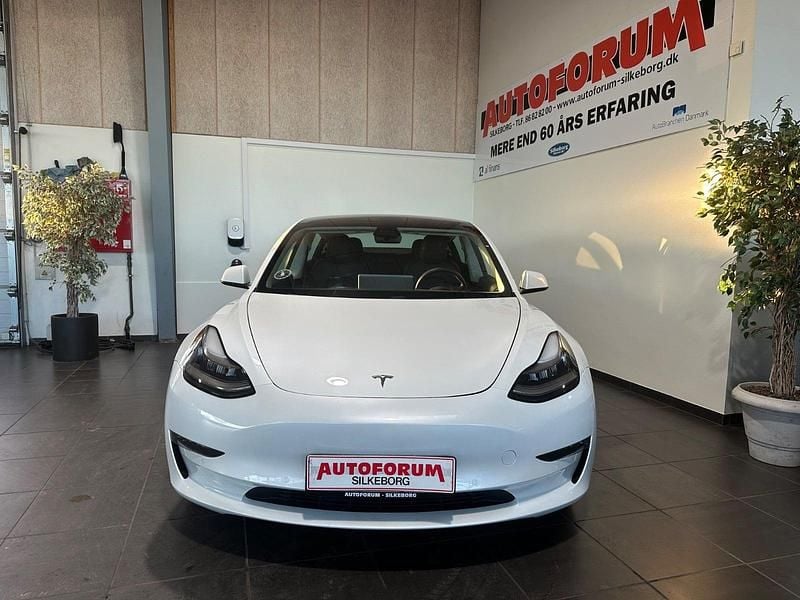 Brugt Tesla Model 3 Long Range AWD 366 kW (498 HK) 2020 Hvidmetal Sedan
