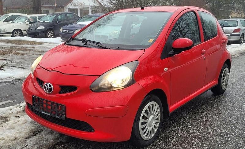 Brugt Toyota Aygo 68 HK (50 kW) 2007 Hatchback