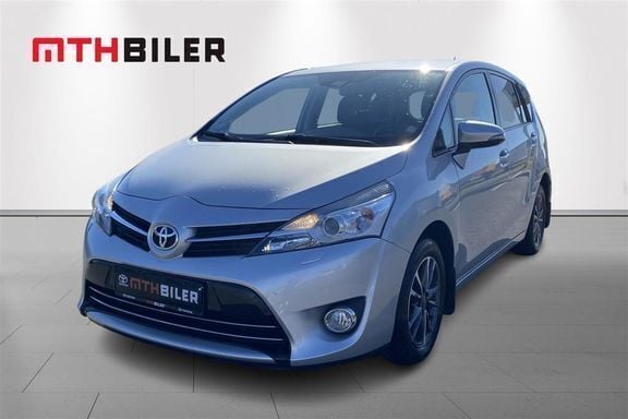 Grå Brugt 2016 Toyota Verso Multidrive S MPV | 169.900 kr. (Dyr) - Billede 1/4