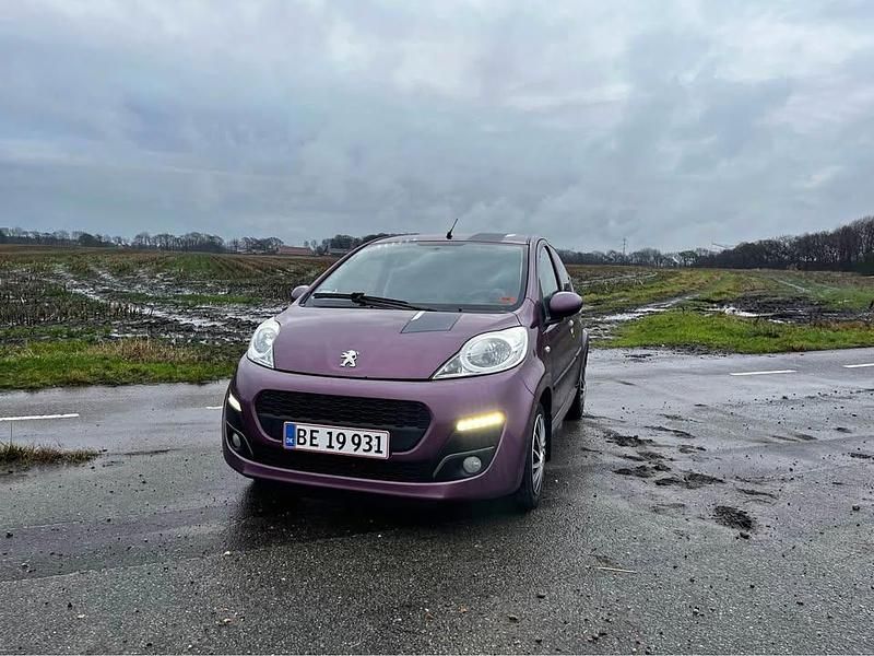 Brugt 2012 Peugeot 107 Sportium Hatchback | 23.000 kr. (Fair pris) - Billede 1/4