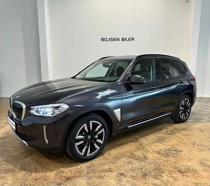 Koks metal Brugt 2021 BMW iX3 SUV | 329.990 kr. (Fair pris) - Billede 1/4