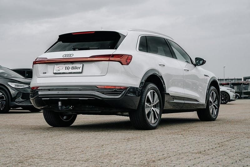 Brugt Audi Q8 e-tron Advanced 250 kW (340 HK) 2024 Hvid SUV