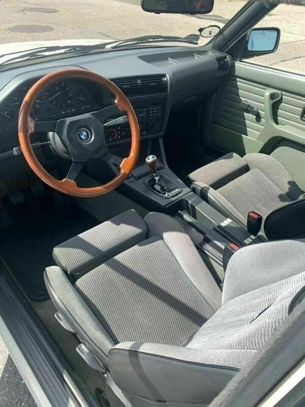 Brugt BMW 318 122 HK (89 kW) 1985 N/a