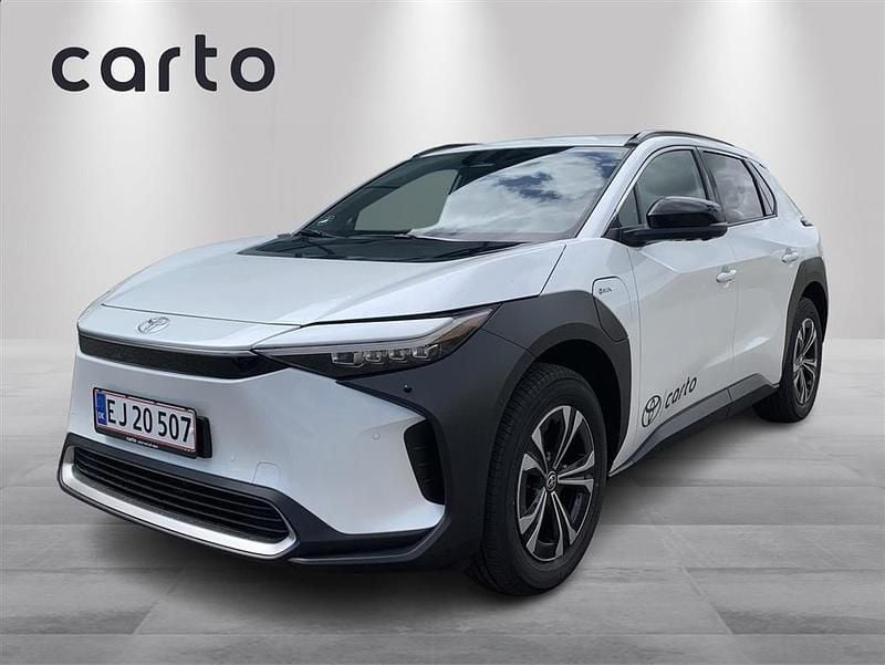 Platinum pearl white Brugt 2025 Toyota bZ4X Executive SUV | 299.900 kr. (Super pris) - Billede 1/4