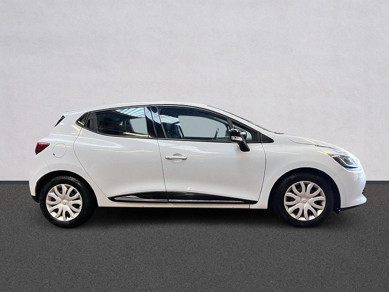 Brugt Renault Clio IV Expression 75 HK (55 kW) 2015 Hatchback