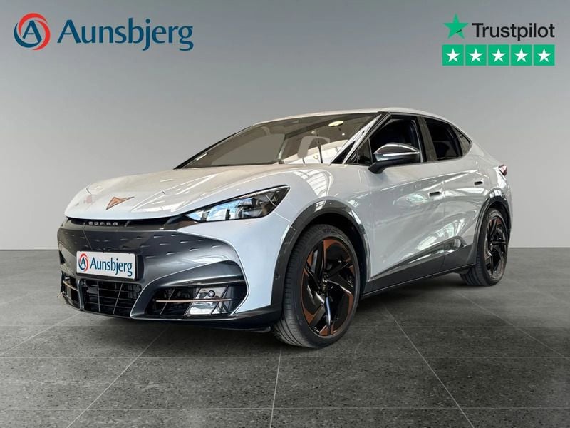 Hvid/sølv metal Ny 2025 Cupra Tavascan VZ SUV | 364.500 kr. (Super pris) - Billede 1/4