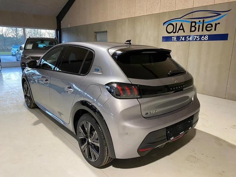 Brugt Peugeot e-208 GT 100 kW (136 HK) 2023 Gråmetal Hatchback