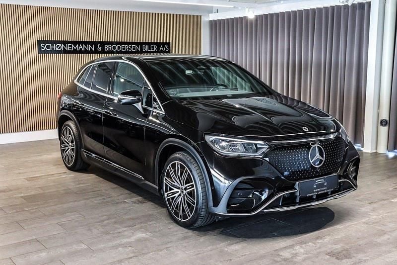 Sortmetal Brugt 2024 Mercedes EQE350 SUV AMG line SUV | 634.900 kr. - Billede 1/4
