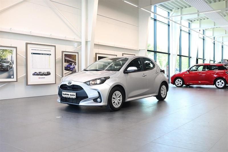 Beige Brugt 2023 Mazda 2 Hatchback | 189.900 kr. (Lidt for dyr) - Billede 1/4