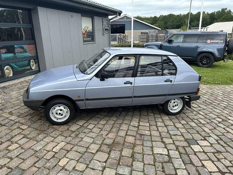 Brugt Citroën Visa 40 HK (29 kW) 1985 Blå