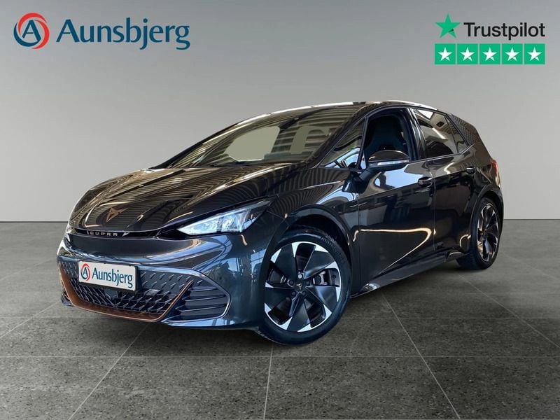 Mørke grå / Brugt 2024 Cupra Born e-Boost Hatchback | 264.500 kr. (Fair pris) - Billede 1/4