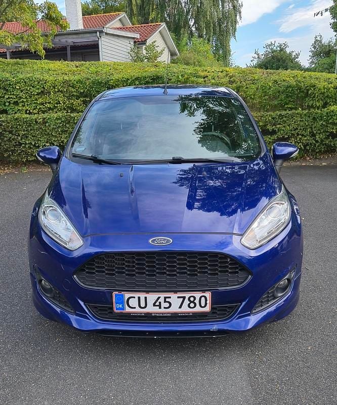 Blå Brugt 2016 Ford Fiesta ST-Line Hatchback | 75.000 kr. (Lidt for dyr) - Billede 1/8