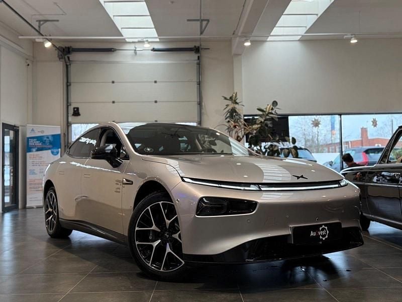 Sølvmetal Brugt 2024 XPENG P7 Sedan | 309.799 kr. - Billede 1/4