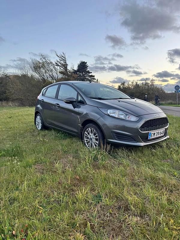 Grå Brugt 2017 Ford Fiesta Hatchback | 53.500 kr. (Fair pris) - Billede 1/4