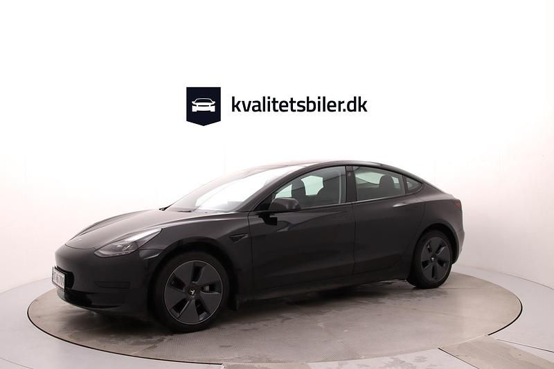 Brugt Tesla Model 3 Standard Range Plus 208 kW (283 HK) 2023 Sortmetal Sedan