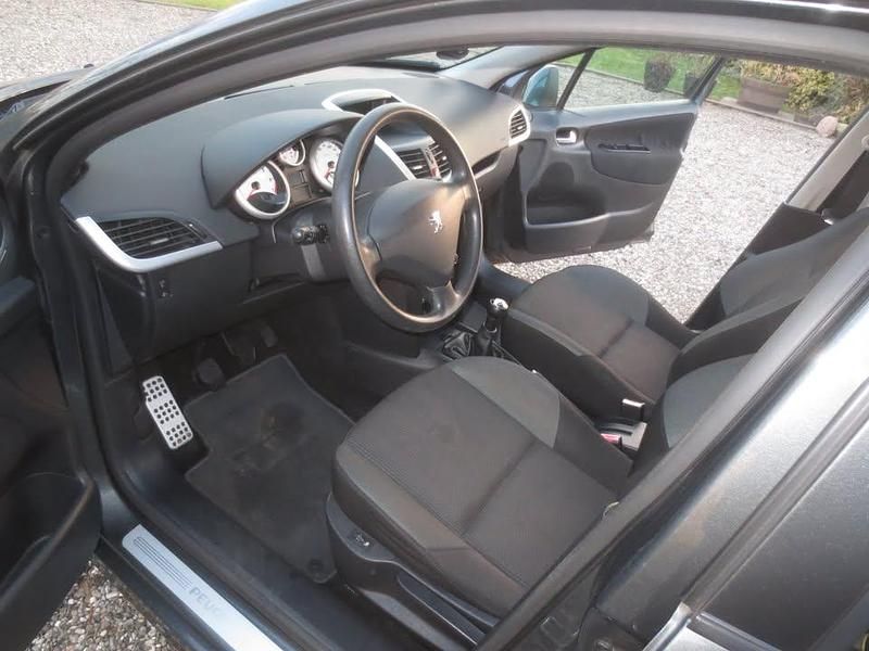 Brugt Peugeot 207 95 HK (69 kW) 2010 Stationcar