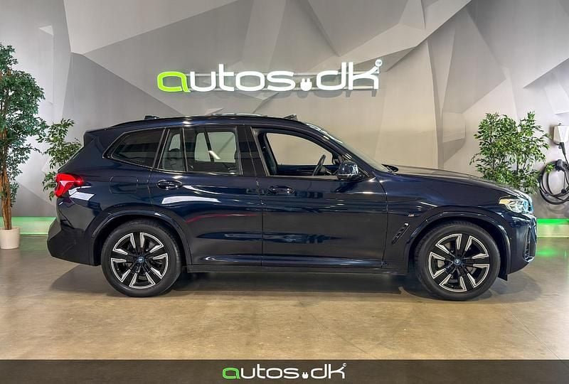 Brugt BMW iX3 M Sport 210 kW (286 HK) 2023 Carbonsortmetal SUV