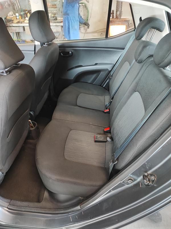 Brugt Hyundai i10 Comfort 86 HK (63 kW) 2013 Koksgrå Hatchback