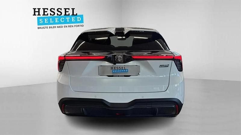 Brugt MG MG4 EV Luxury 150 kW (204 HK) 2022 Hvid Hatchback